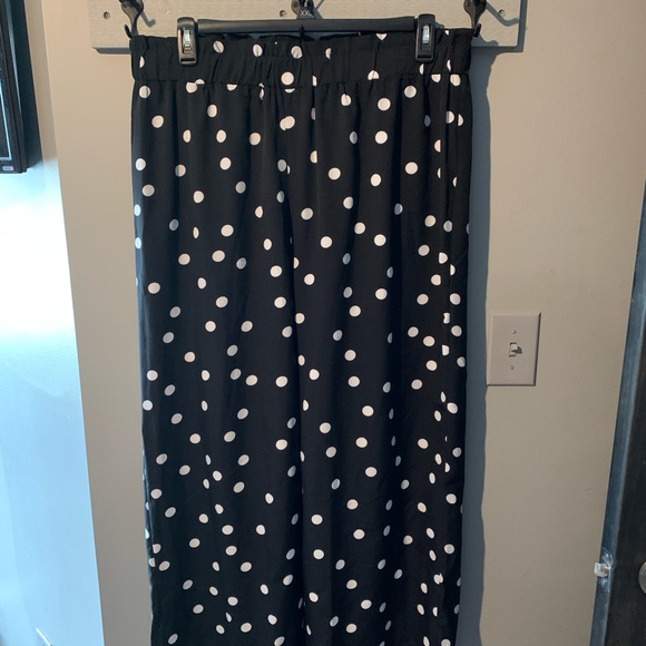You offer will be accepted! Polka Dot Pants 🖤 - Picture 5 of 6